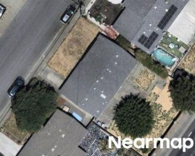 4 Bed 2 Bath Preforeclosure Property in Petaluma, CA 94954 - Ramona Ln