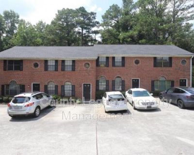 2 Bedroom 3BA Pet-Friendly Condo For Rent in Snellville, GA