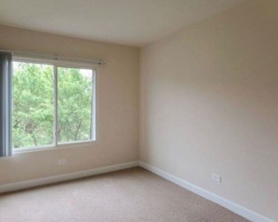 A private separate room & a separate bathroom available for rent in Wheeling