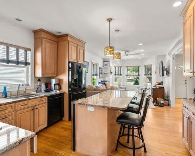 3 Bedroom 3BA 1685 ft Townhouse For Sale in NEEDHAM, MA