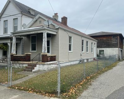 1 Bedroom 1BA 744 ft Single Family House For Sale in Bellevue, KY