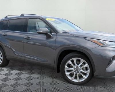 Used 2021 Toyota Highlander Limited