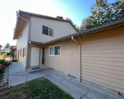 2 Bedroom 1BA House For Rent in Gresham, OR