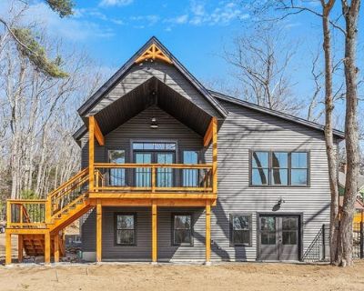 3 Bedroom 3BA 2540 ft Single Family Home For Sale in WINCHENDON, MA