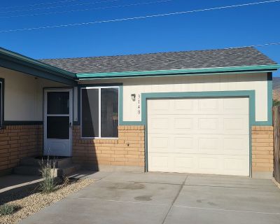 2 Bedroom 2BA 1100 ft Single Family Home For Rent in Carson City, NV