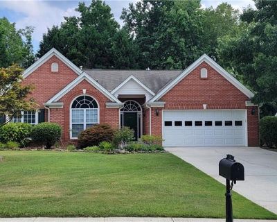 3 Bedroom 2BA 2274 ft Single Family Home For Sale in Suwanee, GA