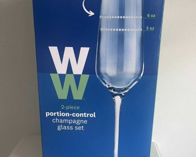 Weight Watchers Champagne glasses
