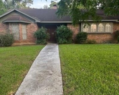Trinity St, Brenham, Home For Rent