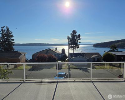 3 Bedroom 2BA 2094 ft Apartment For Rent in Camano Island, WA