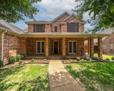 5 Bedroom 5BA 3848 ft Single Family Home For Sale in Murphy, TX