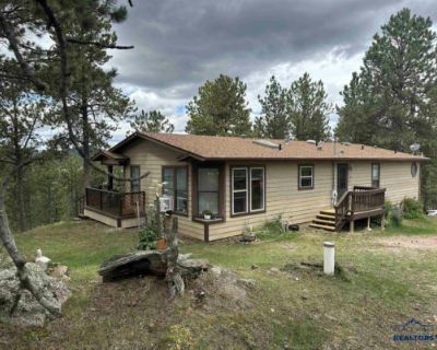 3 Bedroom 2BA 1680 ft Single Family Home For Sale in CUSTER, SD