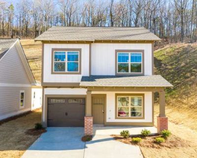 3 Bedroom 2.5BA 1406 ft Pet-Friendly Apartment For Rent in Irondale, AL