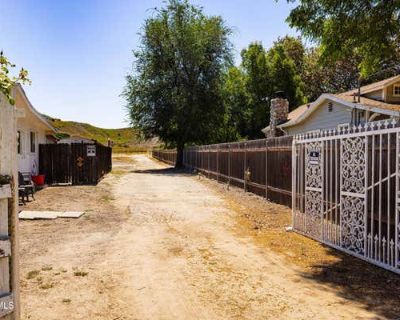 Land For Sale in AGOURA HILLS, CA