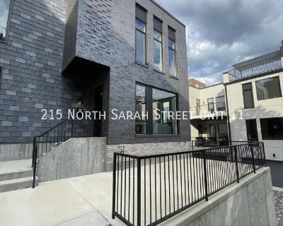 3 Bedroom 3BA 1874 ft Townhouse For Rent in St. Louis, MO