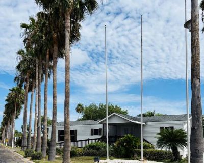 2 Bedroom 2BA 896 ft Mobile Home For Rent in Mercedes, TX