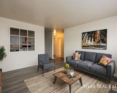 1134 Westmoreland Road. Joslyn Davis joslyn.davis@realatlas.com 719-284-9674 www.realatlas.com *Sign a 12-month lease and get 1 month FREE, spread out over your lease. That s $81 off your rent every month! *Sign an 18-month lease and get 2 months FREE, also spread out. You ll save $109 per month! Welcome to our cozy 1 bedroom, 1 bathroom apartment located in beautiful Colorado Springs, CO. Enjo...