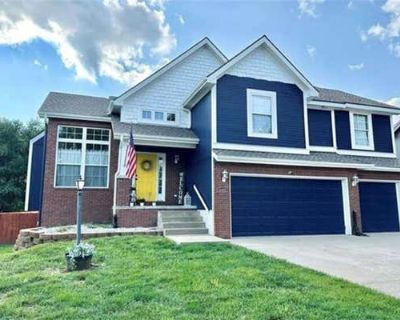 4 Bedroom 3BA 2800 ft Single Family Home For Sale in ST JOSEPH, MO