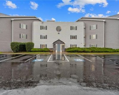 2 Bedroom 2BA 1050 ft Condominium For Sale in BALDWINSVILLE, NY