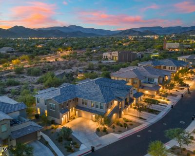 2 Bedroom 2BA 1781 ft Townhouse For Sale in Cave Creek, AZ