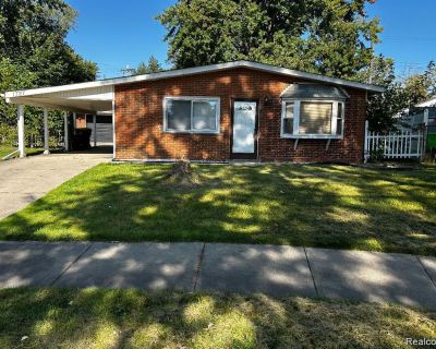 3 Bedroom 1BA 1121 ft Apartment For Rent in Madison Heights, MI