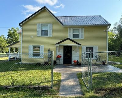 4 Bedroom 2BA 1834 ft Single Family House For Sale in La Cygne, KS