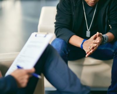 How an Anxiety Psychiatrist in Sugar Land Can Support Your Mental Wellness Journey