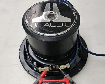 Wtb: JL Audio 8w6