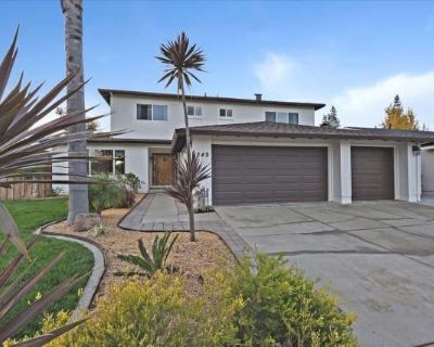 5 Bedroom 3BA 2563 ft Pet-Friendly Apartment For Rent in San Jose, CA