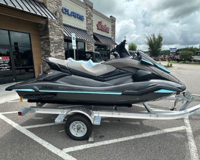 Yamaha WaveRunner FX HO WAudio 2025