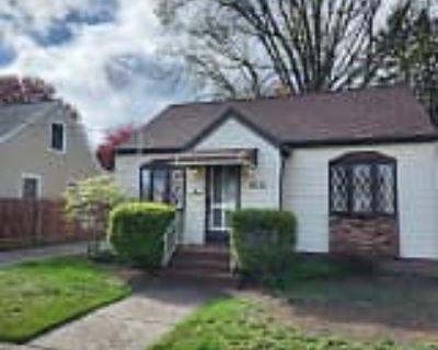 3 Bedroom 1BA 1364 ft² Pet-Friendly House For Rent in Erie, PA 1445 W 34th St unit N/A