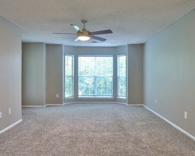 2 Bedroom 1BA 1036 ft Apartment For Rent in Greenville, SC