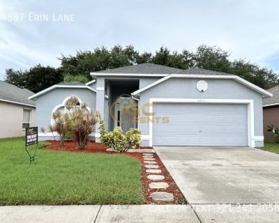 3 Bedroom 2BA 1550 ft Pet-Friendly Single-family home For Rent in Melbourne, FL