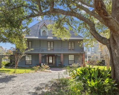 3 Bedroom 2BA 1994 ft Single Family House For Sale in Slidell, LA