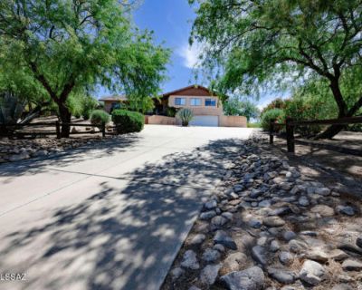 6 Bedroom 3BA 3297 ft Single Family Home For Sale in Tucson, AZ