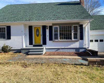 2 Bedroom 1BA 1232 ft Single Family House For Sale in Norwich, CT