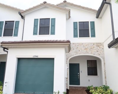 3 Bedroom 2BA 1331 ft Townhouse For Rent in Miami, FL