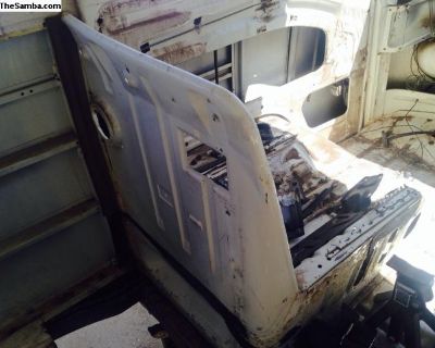 T~2 Bay Seat Bulkheads Left Side Off 1971