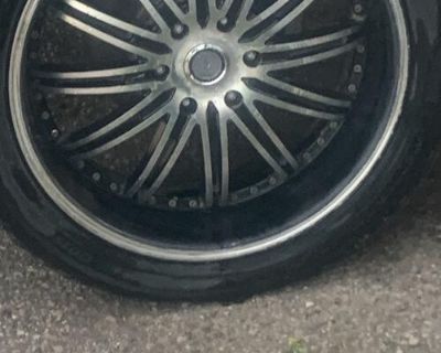 6 lug Chevy rims, looking too sell or trade, they need tires but the tires on them