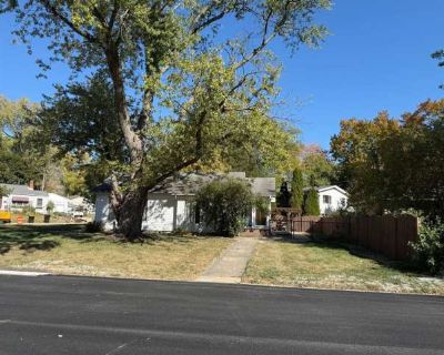 Charming 2 BR 1.5 bath house near ISU. image_url. In unit laundry Dishwasher Dogs allowed Garage Extra storage Microwave Unit Amenities dishwasher extra storage in unit laundry microwave oven range refrigerator Property Amenities parking garage dogs allowed. Pets allowed. 2 Bedroom. 1.5 Bathroom. 1005 ft