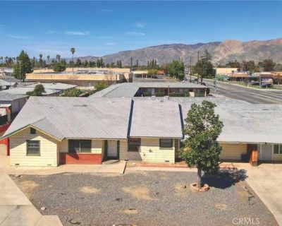 2472 ft Triplex For Sale in HEMET, CA