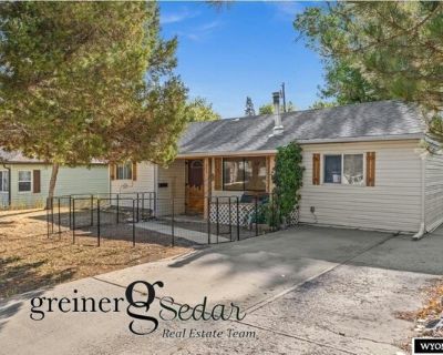 N Iowa Ave, Casper, Home For Sale