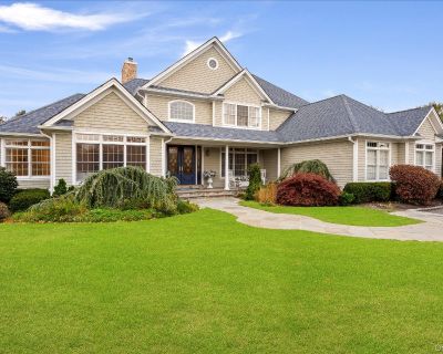 4 Bedroom 3BA 3500 ft Apartment For Rent in Laurel, NY