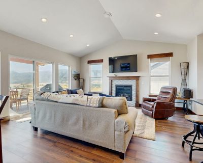 3 Bedroom 3.5 baths No pets 4.83 6 reviews What our guests are saying... AI-generated...