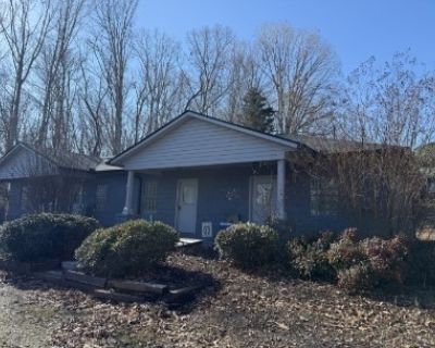 101A Ranger Drive. Property for Rent in Seneca, SC for $475 with 1 bedroom and 1 full bath.. THIS IS A FOR RENT LISTING! APPLICATION REQUIRED! 1 bedroom, 1 bathroom apartment. $475 per month rent. $475 first month rent AND $475 deposit due at lease signing. Water included. This home is listed strictly NO pets on premises and NO smoking of any kind indoors. No laundry hookup available. Showings ...