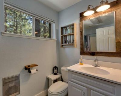 4 Bedroom 2BA 1750 ft Pet-Friendly House For Rent in South Lake Tahoe, CA