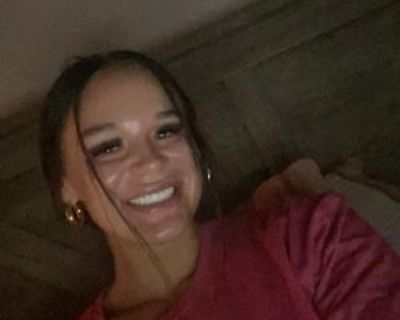 Amber, 28 years, Female. Looking in: Middletown, Jefferson County, KY