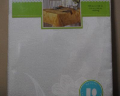 Spring Blossoms White Extra Long Tablecloth