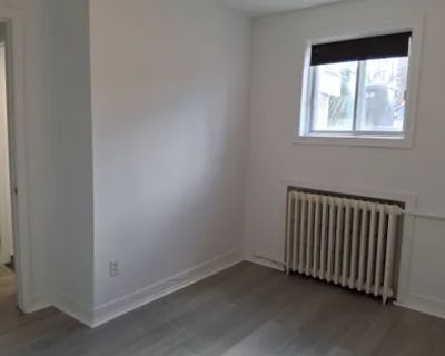 2585 Boulevard Lapointe. Rental Period: Unlimited. Available from: ASAP. T treaultville, 3 1/2 . , cuisine/salon aire ouverte, entr e laveuse/s cheuse, chambre ferm e. Quartier calme pr s du m tro et des commerces, de la maison de la culture. Non-fumeur, sans animal. Enqu te pr location exig e. 640 arr s. Chauffage, lectricit ,eau chaude inclus. non-meubl . 1100$/mois Disponible maintenant.. Pr...