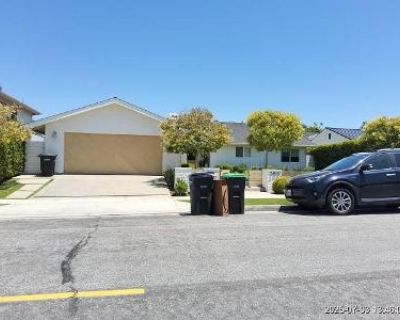 4 Bed 3 Bath Preforeclosure Property in Newport Beach, CA 92660 - Carob St