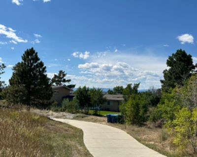 4 Bedroom 3BA 3038 ft Single-family home For Rent in Centennial, CO